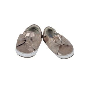 Robeez First Kicks Rose Gold Metallic Bow Soft Sole Baby Shoes Size 9-12 Months